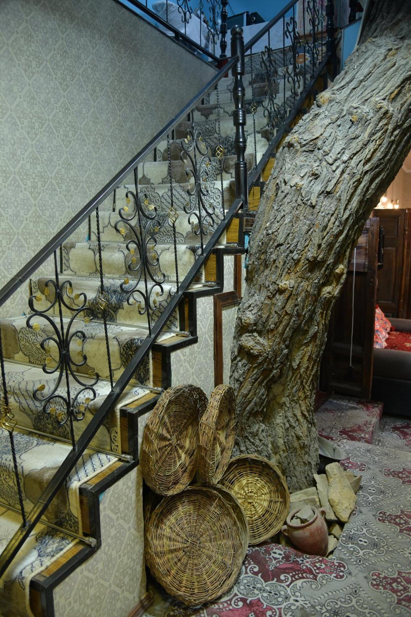 Mulberry Hotel Tasjkent Buitenkant foto