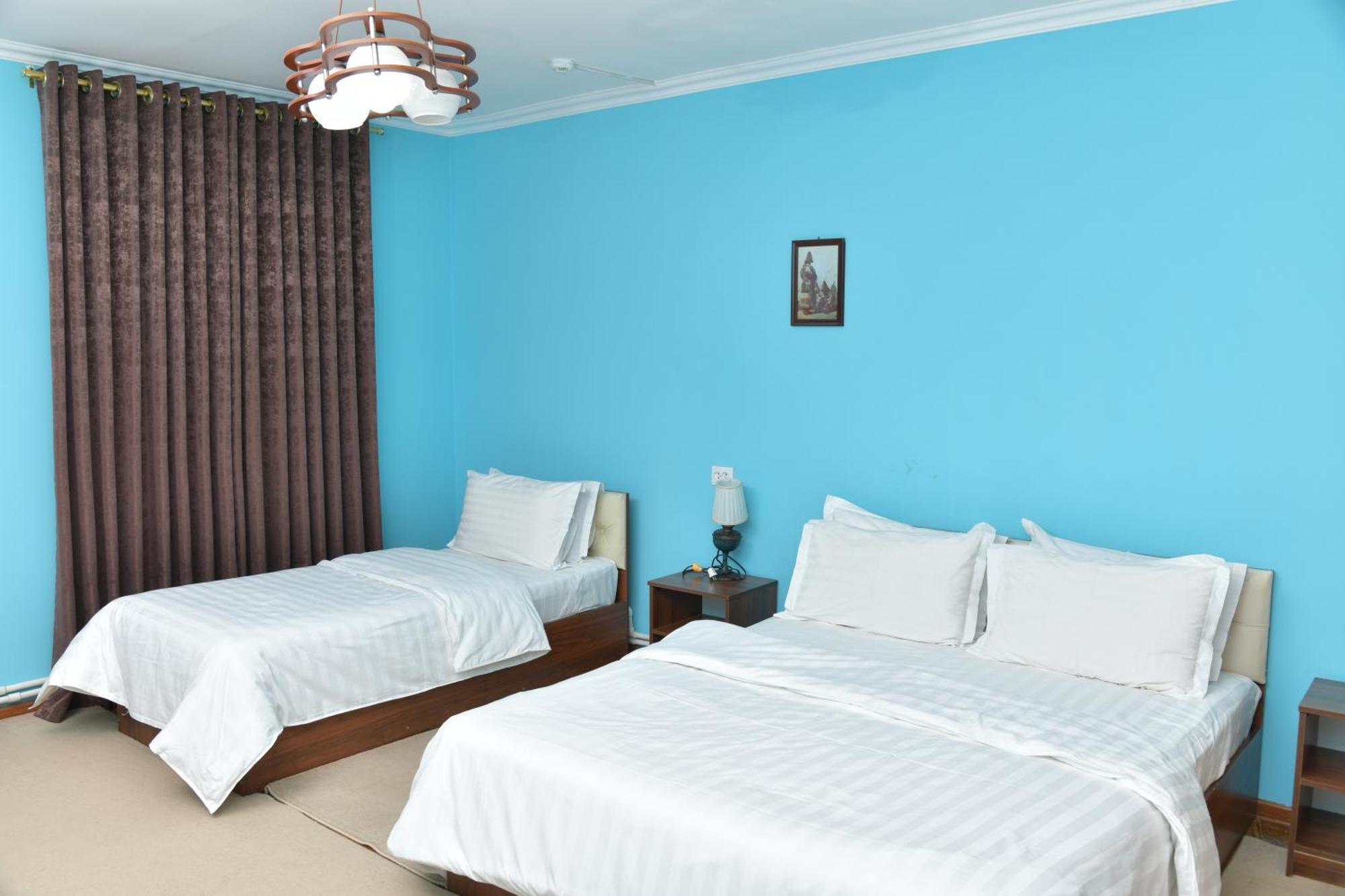 Mulberry Hotel Tasjkent Buitenkant foto
