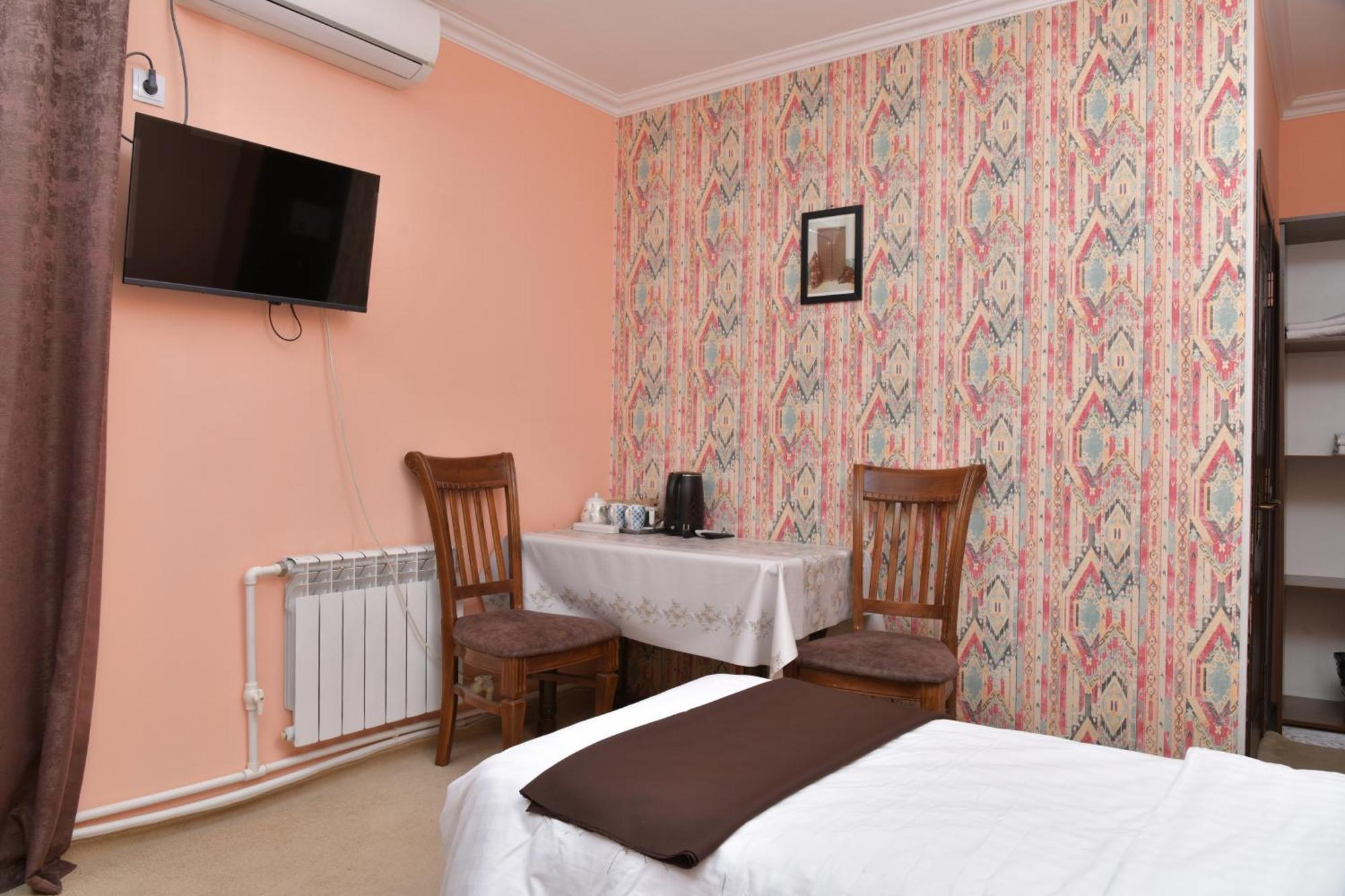 Mulberry Hotel Tasjkent Buitenkant foto