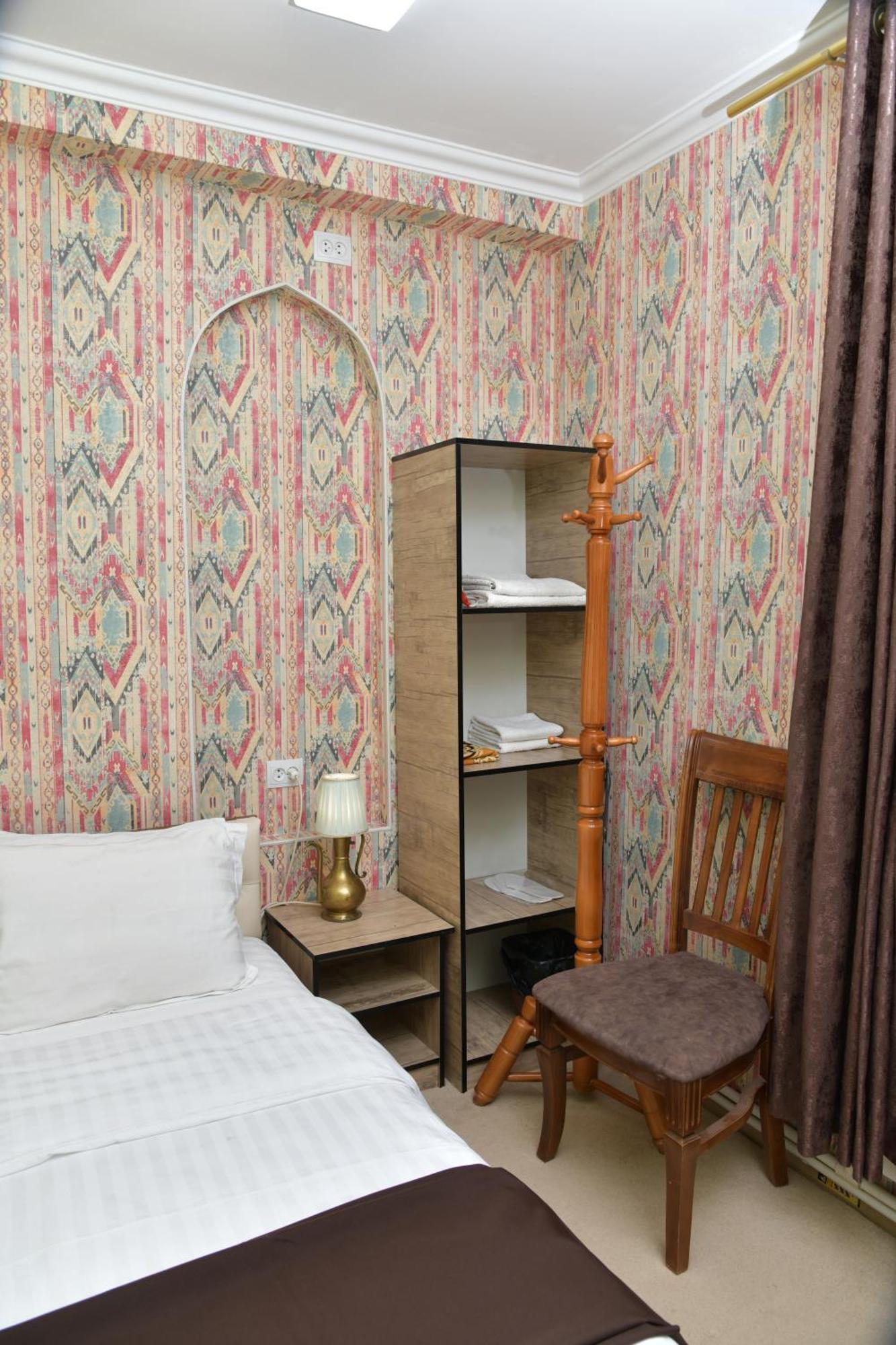 Mulberry Hotel Tasjkent Buitenkant foto
